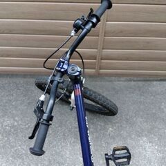 子供用自転車　ヨツバサイクルの画像