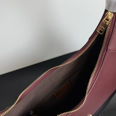 [コーチ] シリーズ ハート hobo ショルダーバッグ バッグ トートバッグ Ella  ハンドバッグ の画像