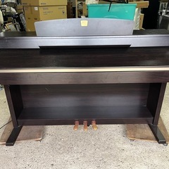YAMAHA ヤマハ Clavinova CLP-330の画像
