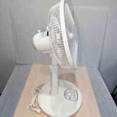 リビング扇風機 1100円！ YAMAZEN YMT-K309 シンプル設計で使いやすい♪ お部屋にやさしい涼風を　【UP!s】の画像