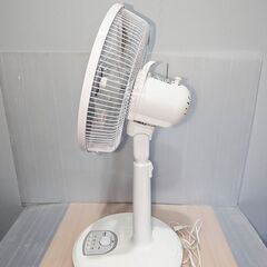 リビング扇風機 1100円！ YAMAZEN YMT-K309 シンプル設計で使いやすい♪ お部屋にやさしい涼風を　【UP!s】の画像