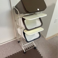 ゴミ箱の画像