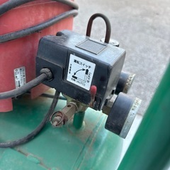 オイルレスコンプレッサー　の画像