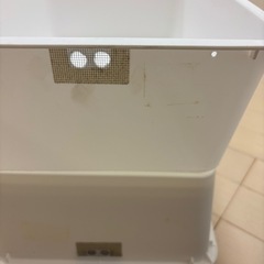 メダカ用容器、白、７個は🉐の画像