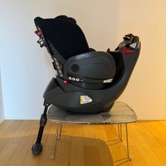 【アップリカ】新生児から使えるチャイルドシートの画像