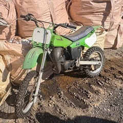 　カワサキ　モトクロク　KX80の画像