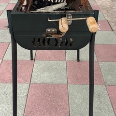 差し上げます　バーベキュー台の画像