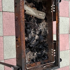 差し上げます　バーベキュー台の画像