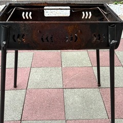 差し上げます　バーベキュー台の画像