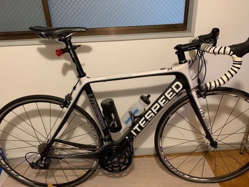 ロードバイク　カーボン　シマノ105