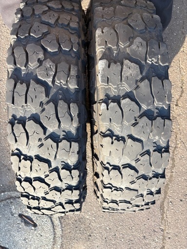 ジムニー　ヨコハマジオランダー　7.00r16 デイトナ