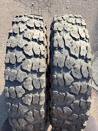 ジムニー　ヨコハマジオランダー　7.00r16 デイトナ