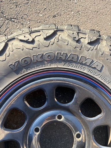 ジムニー　ヨコハマジオランダー　7.00r16 デイトナ