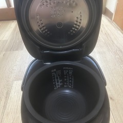 炊飯器 5.5合 TOSHIBA 東芝 真空 IH　炊飯ジャーの画像