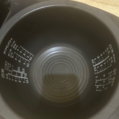 炊飯器 5.5合 TOSHIBA 東芝 真空 IH　炊飯ジャーの画像