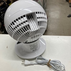石2510-326 アイリスオーヤマ（株） 強力コンパクトサーキュレーター PCF-SC15T-W 2019年製 動作確認済み リモコン無し 中古の画像