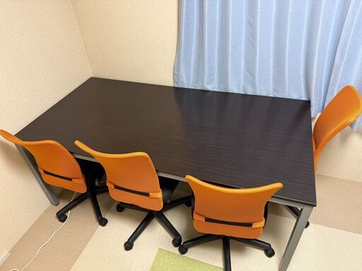 会議セット / 会議用テーブル（幅1800 x 幅900）/ チェア（４脚）