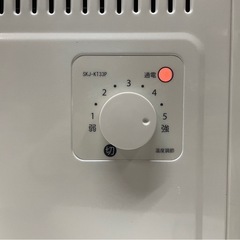 エスケイジャパン　電気ヒーター　SKJ-KT33P　2019年製　足元　トイレ　脱衣場　稼働確認済　中古　④の画像