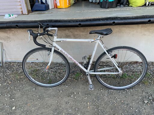 Louis Garneau サイズ42ロードバイク 700C札幌引き取り限定 Louis Garneau サイズ42ロードバイク 700C札幌引き取り限定