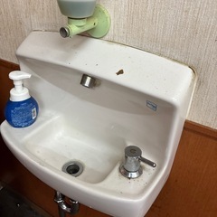 明日限り洗面台の画像