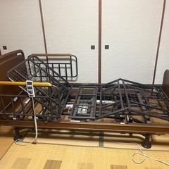電動リクライニングベッドの画像