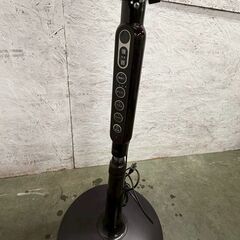 【U-ING】 ユーイング 扇風機 UF-FR40M 40cm 3枚羽 2019年製 リモコン付き 動作確認済み フロア扇 ブラック A0654の画像