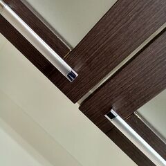 リユースのサカイ栃木店★ジモティ割あり★  食器棚 ブラウン×ホワイト W104.5×D43×H181 クリーニング済み TC11101の画像