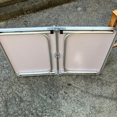机の画像