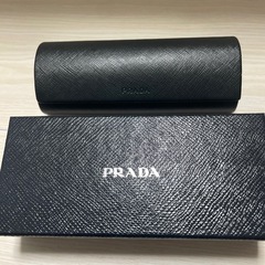 PRADA　眼鏡の画像