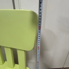 IKEA 子供イスの画像