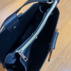 ショルダーバッグの画像