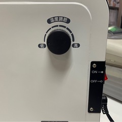 YAMAZEN　山善　パネルヒーター　DP-SB167　2019年製　電気ヒーター　足元　トイレ　脱衣場　稼働確認済　中古　④の画像