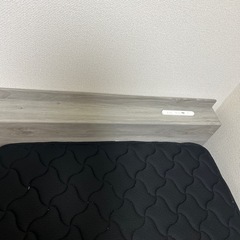 マットレス付きシングルローベッドの画像
