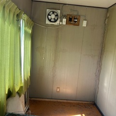 館山市にある中古プレハブ　の画像