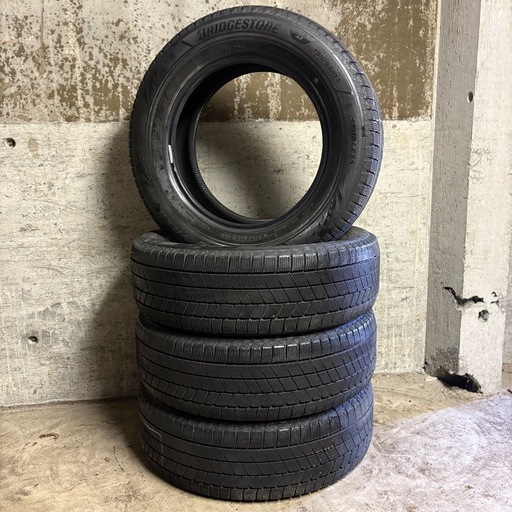 B-26 タイヤ 中古 BRIDGESTONE STUDLESS BLIZZAK VRX3 195/65R15