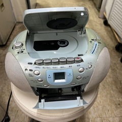 ポータブルCDカセットラジオプレーヤー
の画像