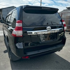 キレイ! ランドクルーザープラド  マットタイヤの画像