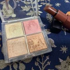 コスメ２つの画像