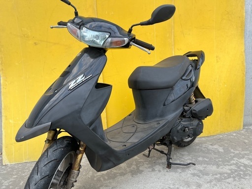 50ccなのにデカい‼️超速い⭐️ZZ SUZUKI⭐️2stエンジン‼️前後タイヤバリ山⭐️原付　スクーター　50cc