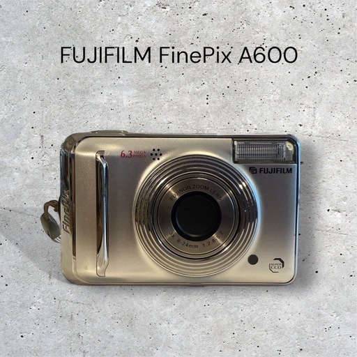 【美品】動作品 コンデジ 平成レトロ FUJIFILM FinePix A600