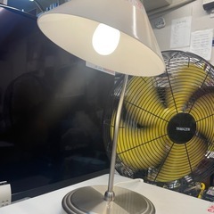 【中古】¥1,000 スタンドライト　勉強や読書にも
  【IJ78】の画像