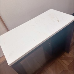 ネイルデスク　机の画像