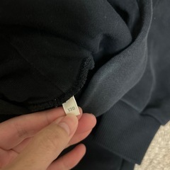 １３０サイズ　パーカーの画像