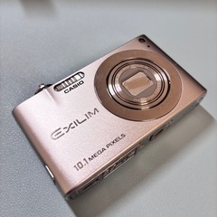 SONY ・ CASIO・ PENTAX カメラ コンデジの画像