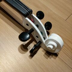 4/4 CEVN-2W ソリッドウッド エレクトリック/サイレントバイオリン（フルサイズ） Cecilio社の画像