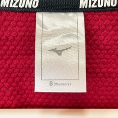 ミズノ テックシールドジャケット フーディ S レッド 32MC2860 レディース MIZUNO パーカー 防風 ストレッチ 撥水 スポーツウェアの画像