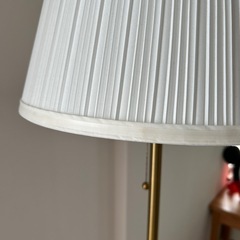 IKEA  フロアランプ オースティード ライト 照明の画像