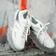 SHOES53045 白スニーカーの画像
