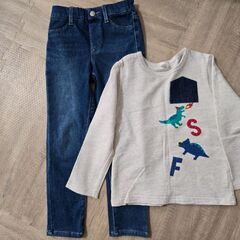 子供服薄手長袖、スボン100、110の画像