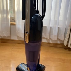 スティック型クリーナー　掃除機の画像
